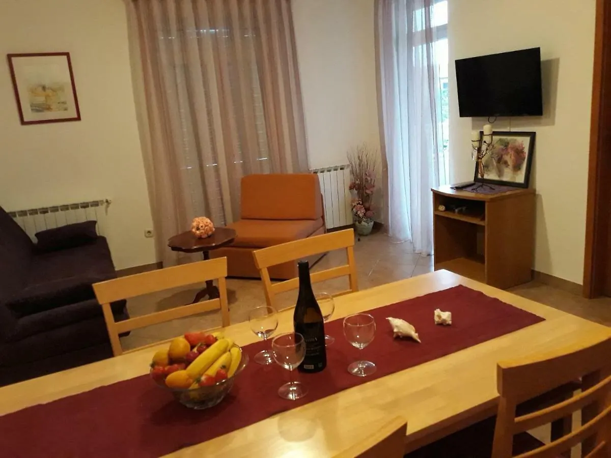 Family Apartments Suzi Rovinj